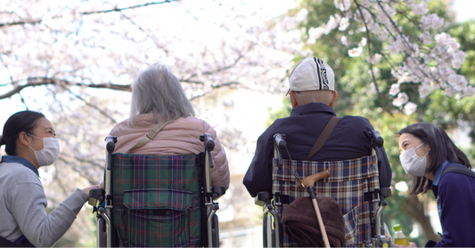 10年以上、医療・看護の現場で働いてきた、株式会社ハレ 代表取締役の前田さんが考えるケア衣料の未来とは