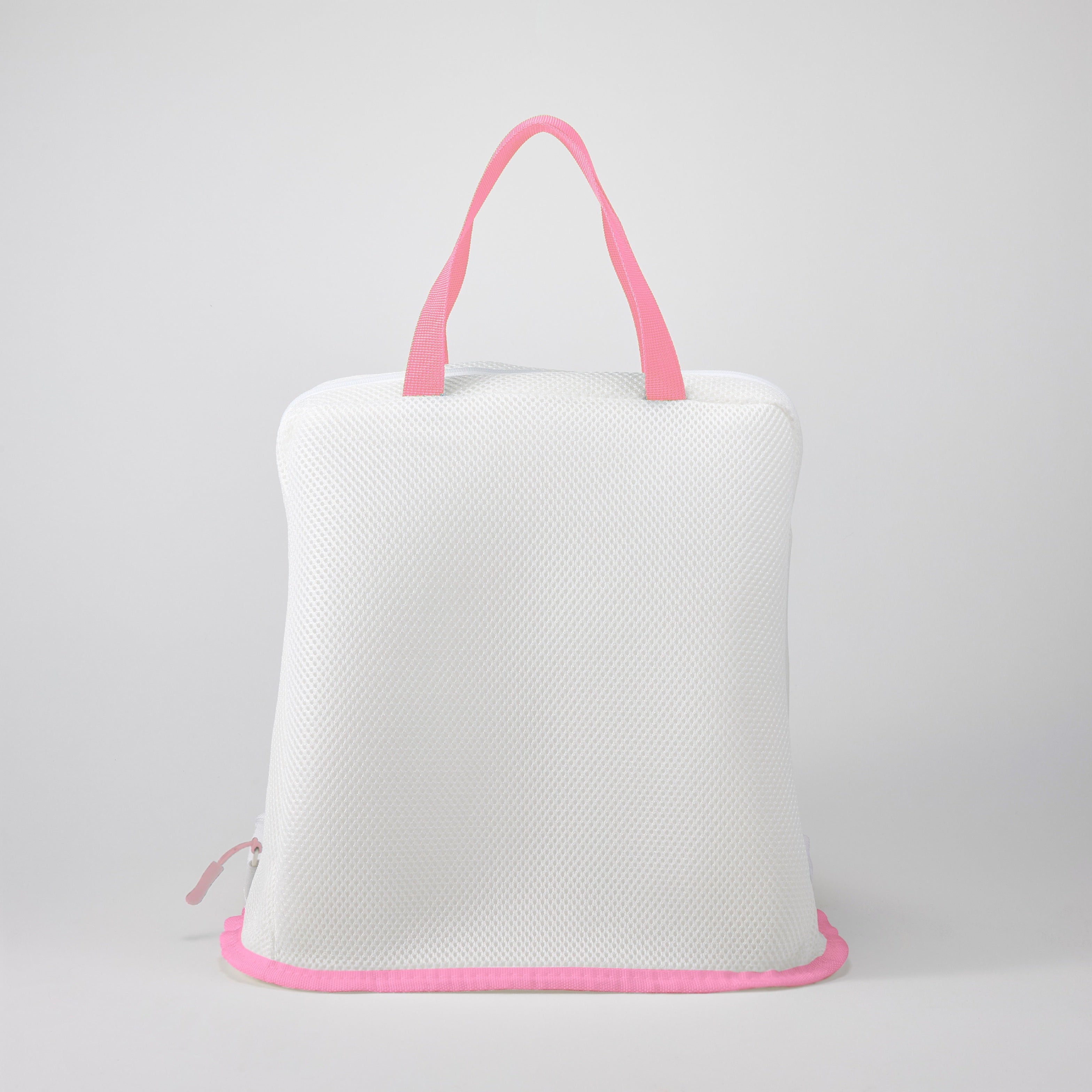 自立する丸ごと洗えるランドリーバッグ｜carewill